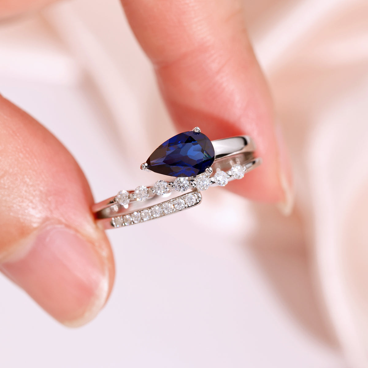 Pear‑Cut Open‑Shank Star‑Accent Gemstone Ring